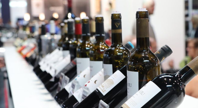 藍(lán)菲考察團歐洲行